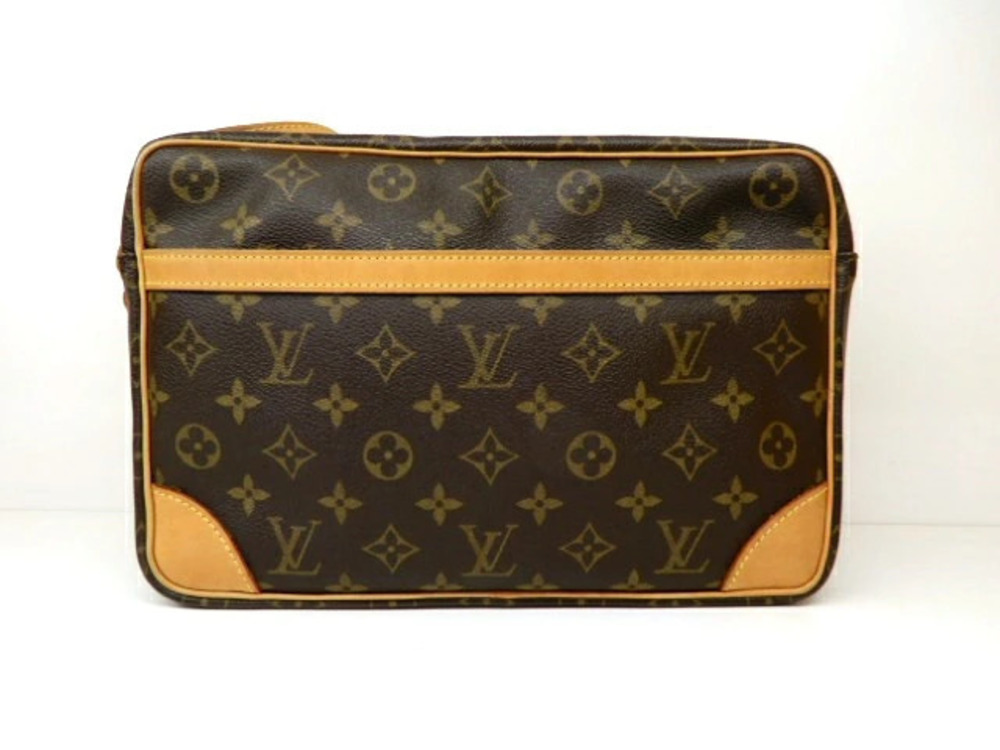 LOUIS VUITTON Trocadero Shoulder Bag Monogram